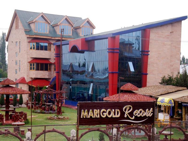 Marigold Resort Gulmarg Esterno foto